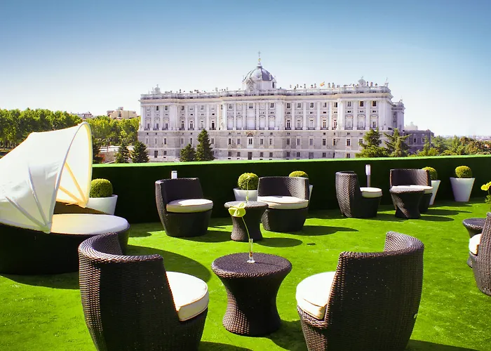 Apartosuites Jardines De SabatiniHostal